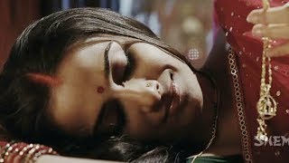 Vidya Balan ask her lover to surrender  Ishqiya  Hindi Romantic Scene [upl. by Anselmo]