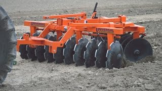 Compact Model Disc Harrow  UNIVERSAL [upl. by Neryt]