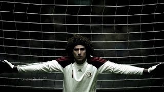 Guillermo Ochoa  Homenaje  Mejores Atajadas   Welcome to Málaga CF [upl. by Piers899]