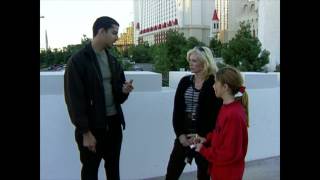 Guessing Amount of Change in Pocket Street Magic  David Blaine [upl. by Giovanni148]