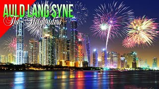 Auld Lang Syne  The Sleighriders  New Years Eve around the world [upl. by Mairb]