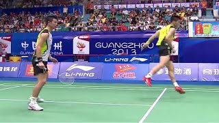 MAhsanHSetiawan v Cai YFu HF MDSF Wang Lao Ji BWF World Champ 2013 [upl. by Corabella627]