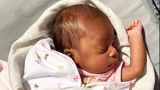 FIANCE GIVES BIRTH TO BABY GIRL IN THE CAR [upl. by Robinson]