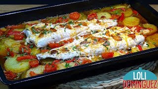 Merluza al horno con patatas y verduras  Receta muy fácil y rápida  Paso a paso  Loli Domínguez [upl. by Airal]